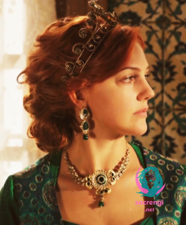 Hürrem Sultan Kısa Saç
