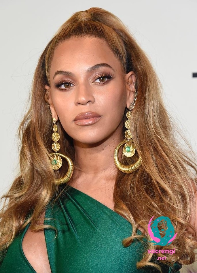 Beyonce Altın Sarısı Saç Rengi